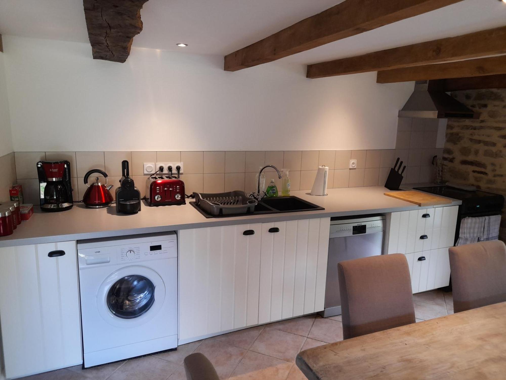 The Cider House: Charming 2 Bedroom Mellac